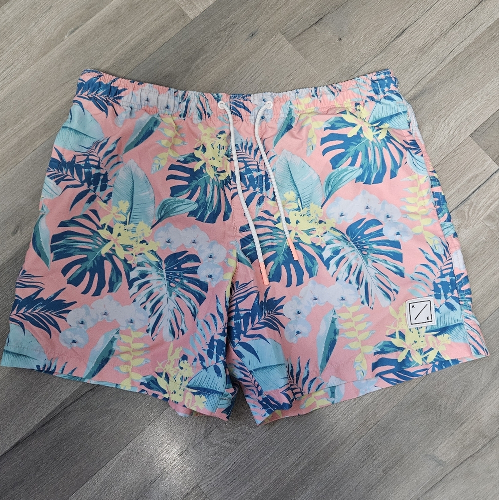 Men's Tropical Print Swim Shorts